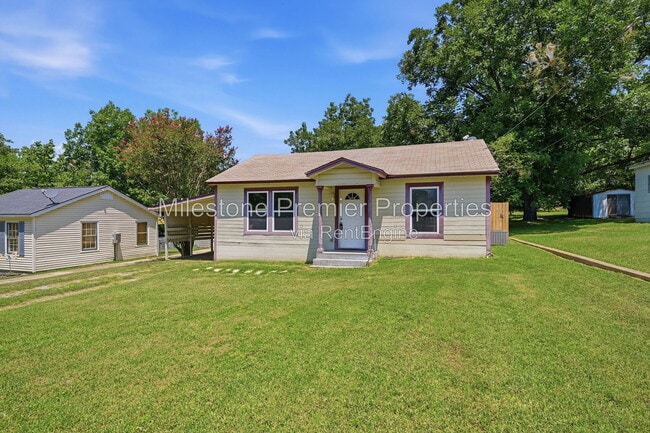 Photo - 1107 W Hanna St