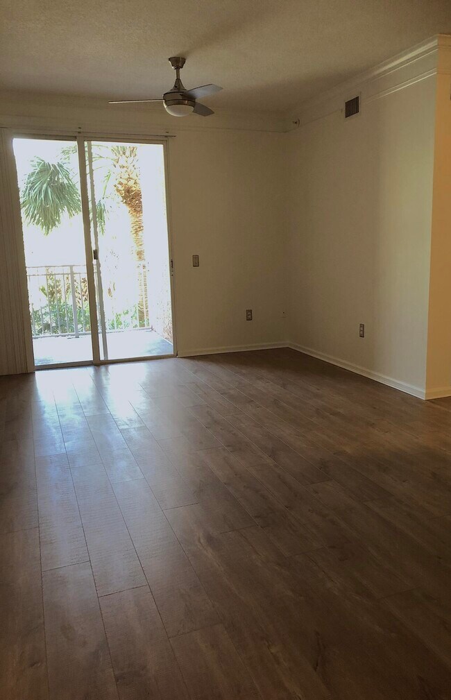 2206 Myrtlewood Cir E Condo Condo for Rent in Palm Beach Gardens, FL