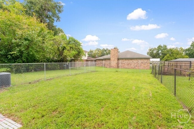 Photo - 2120 Krenson St