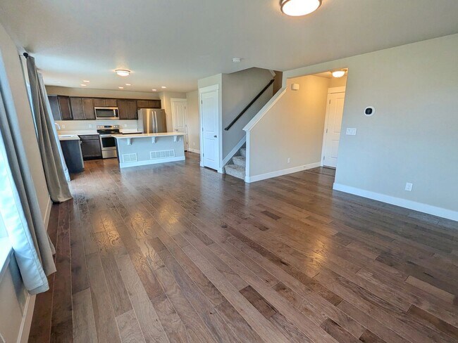 Photo - 3br 3b in Great Location w/Backyard House