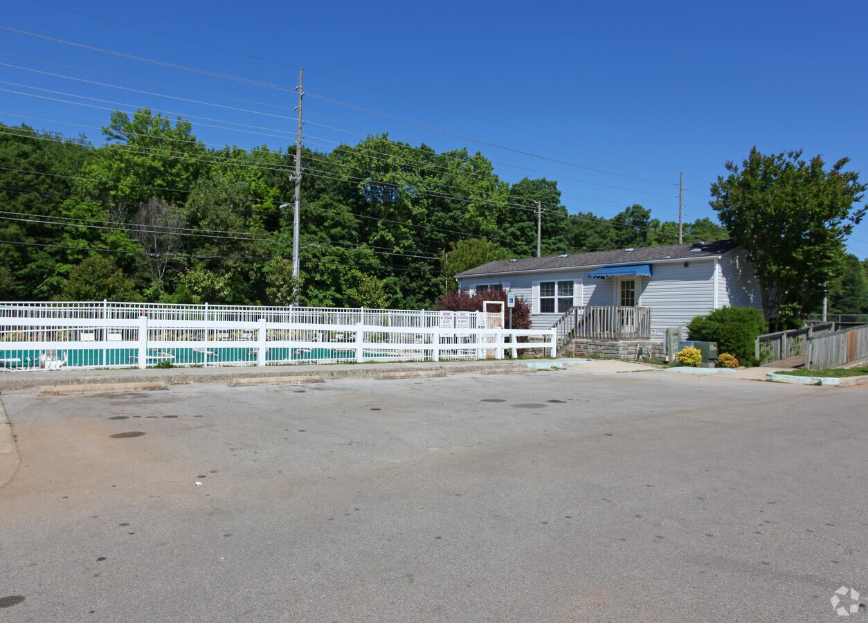 Photo - Merrimac Manor