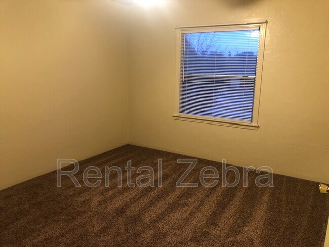 Photo - 101 E Santa Fe Ave