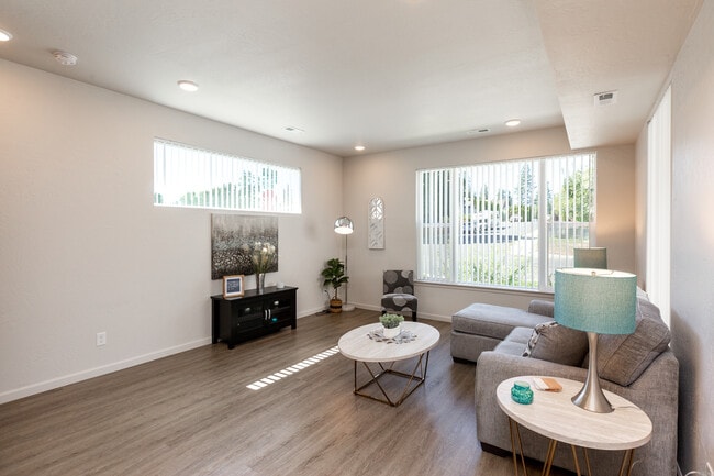 Photo - Cottages at Havana