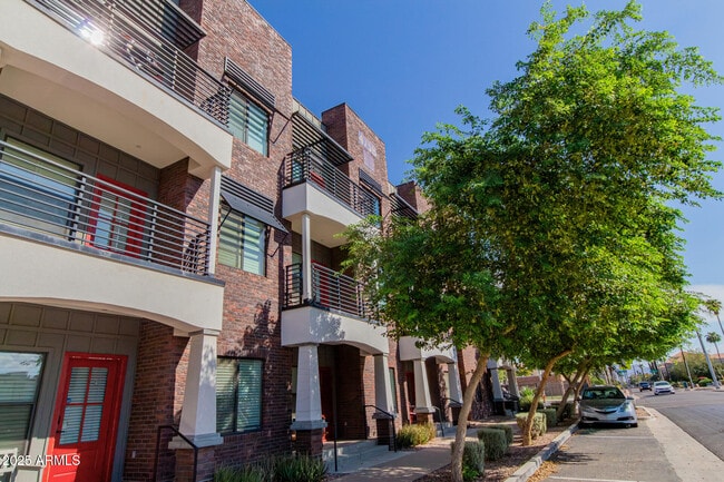 Building Photo - 475 N 9th St Unit 303 Rental