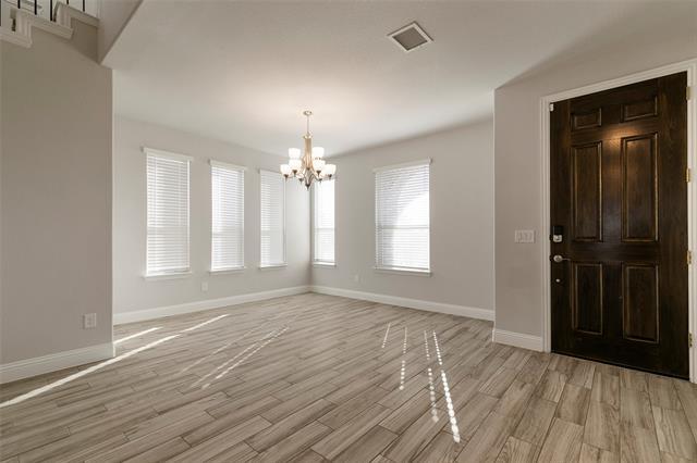 Photo - 1113 Granger Dr