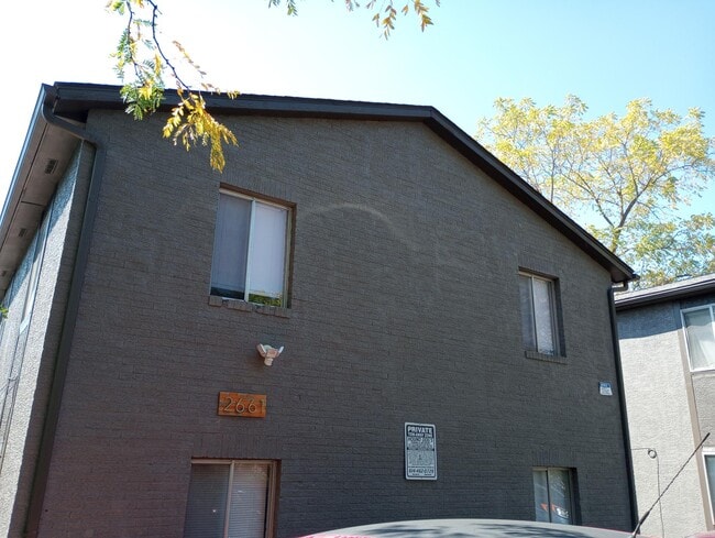 Building Photo - 2663-2671 Medary Ave Rental