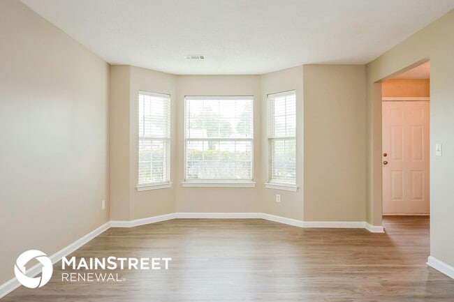 Photo - 1707 Deer Crossing Way