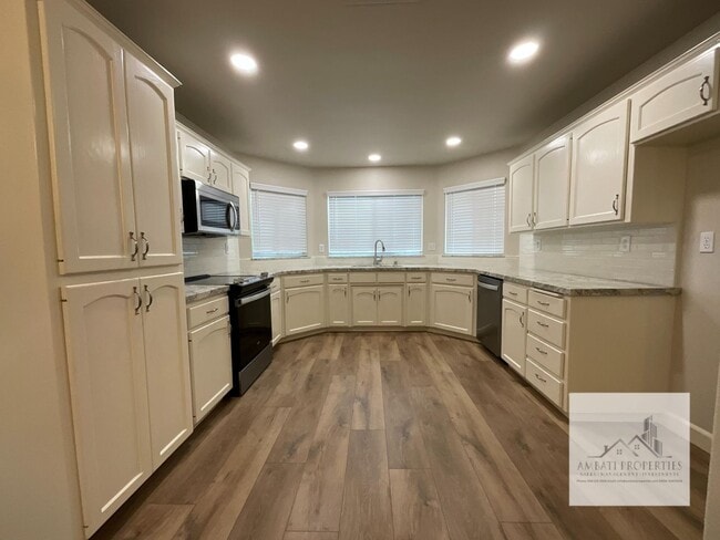 Photo - Updated Home In Established Northeast Fresno Neighborhood. Clovis Unified Schools!