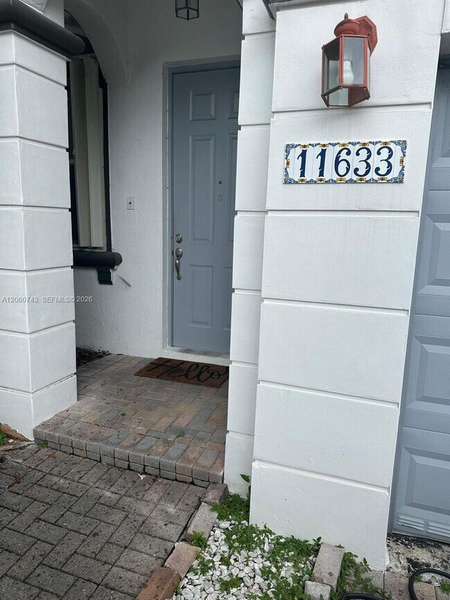 Photo - 11633 NW 78th St
