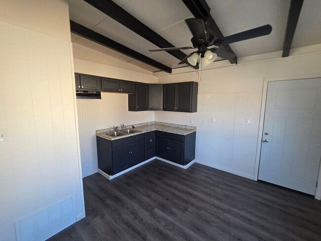 Photo - LIMITED TIME**NO APPLICATION FEE**1/2 OFF DEPOSIT**