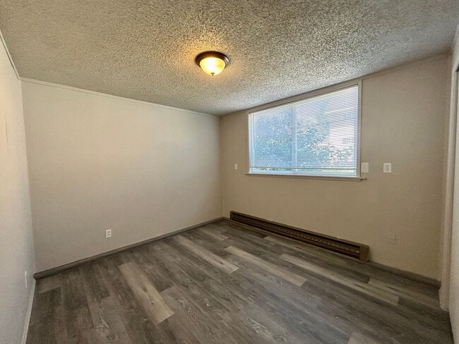 Photo - 603 E 3rd Ave Unidad D