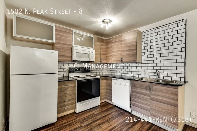 Photo - 1502 N Peak St Unit 8