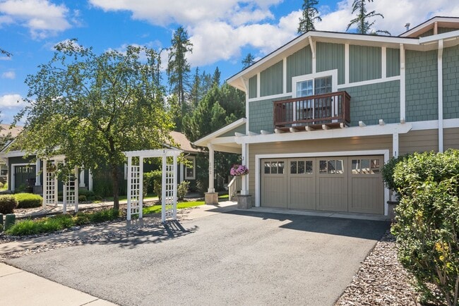 Photo - Furnished 2 BR + Den/2.5 BA Whitefish Townhome Available for 1 Month May 17-June 16, 2026