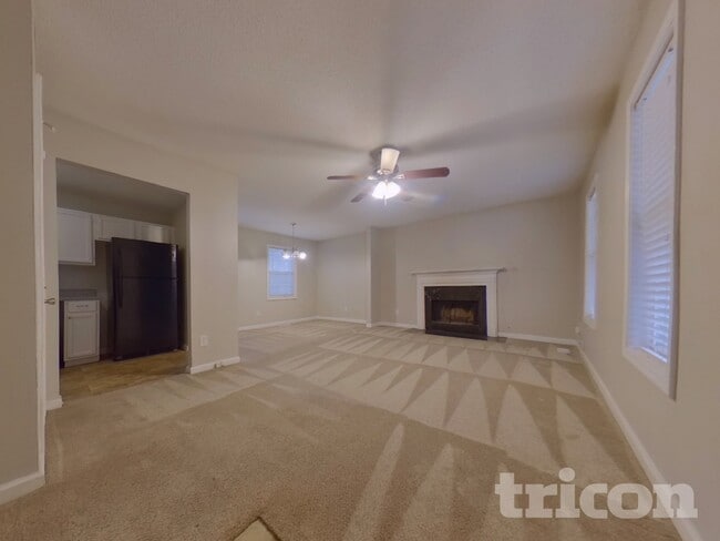 Photo - 238 Hampton Dr