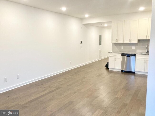 Photo - 1843 N 6th St Unit 11