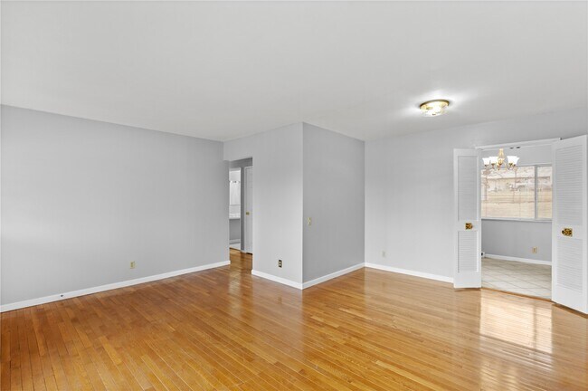 Photo - 4645 Tauneybrook Dr