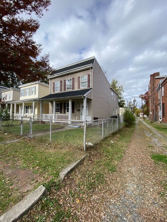 Photo - 1210 N 21st St