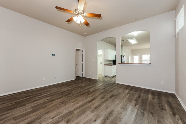 Photo - 5740 Parkview Hills Ln