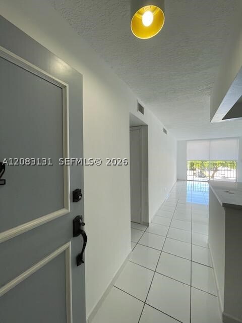 1465 NE 123rd St Unit 412