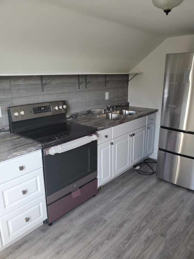236 Springfield St Unit 1