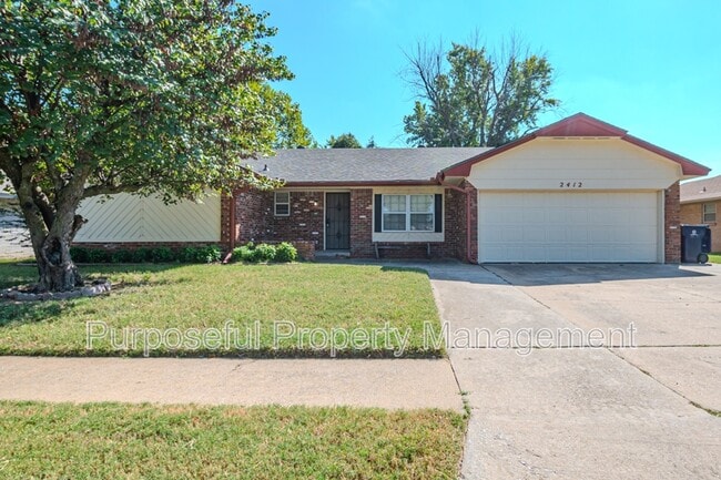 Photo - 2412 Laneway Dr