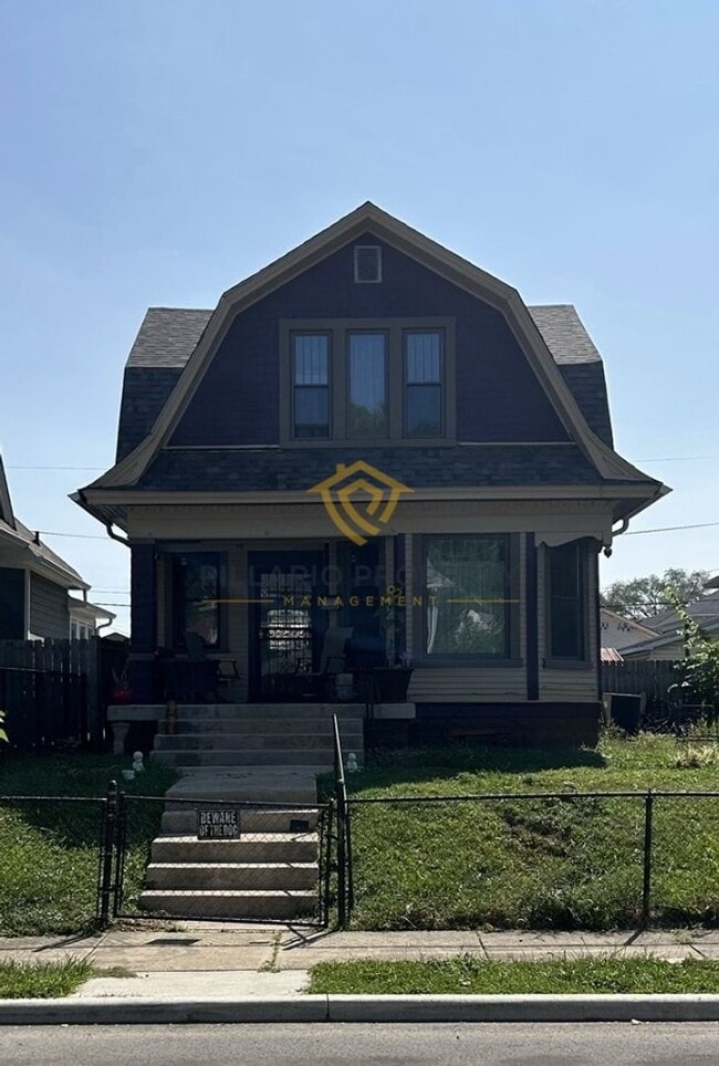 Building Photo - Large 4 bedroom Home in THe Monon Yard Neighborhood, Available NOW!