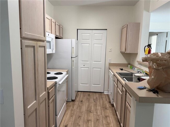 Photo - 1704 Frederica Rd Unit 633