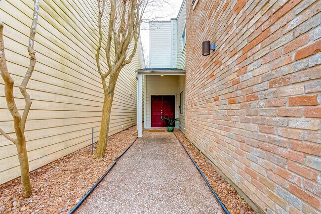 Photo - 395 Rancho Bauer Dr