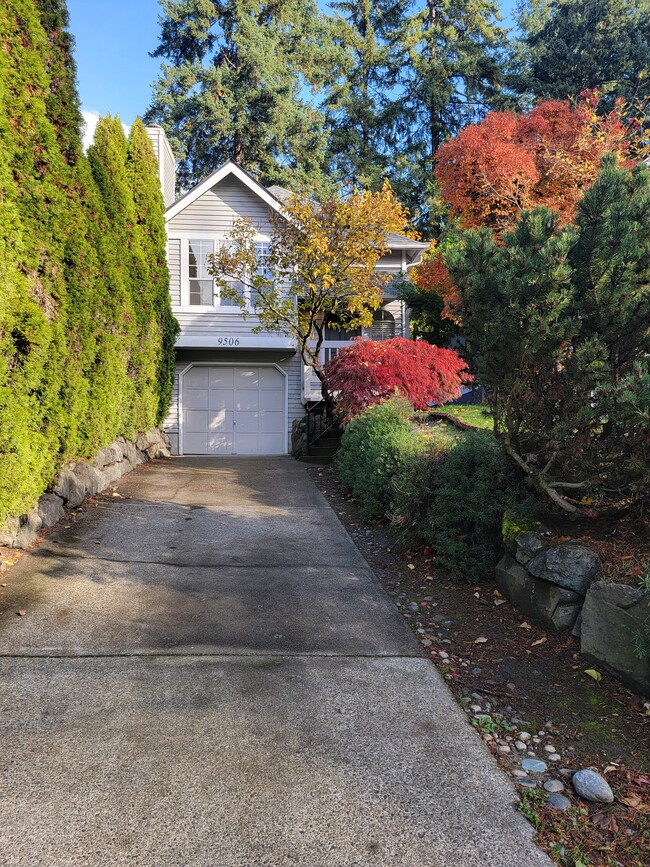 Photo - 9506 Sand Point Way NE