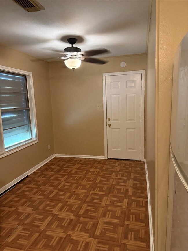 Photo - 7301 Hummingbird Ln