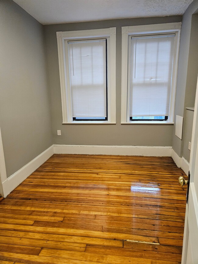 Photo - 59 Brighton Ave Unit 1