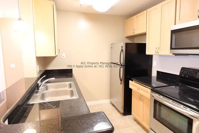 Photo - Perectly Located, **PET FRIENDLY** Spaciou... Unit APT 4104