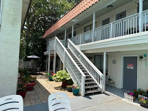 Photo - 407 71st Ave N Unit 7