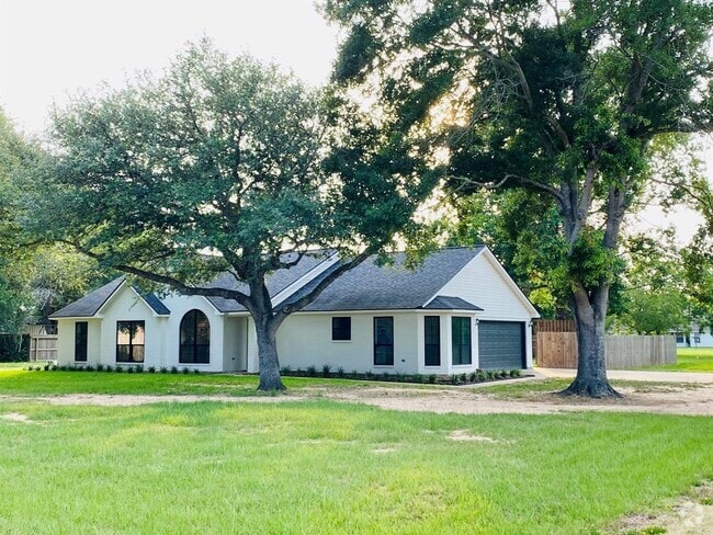 Building Photo - 3907 Quail Cir Rental