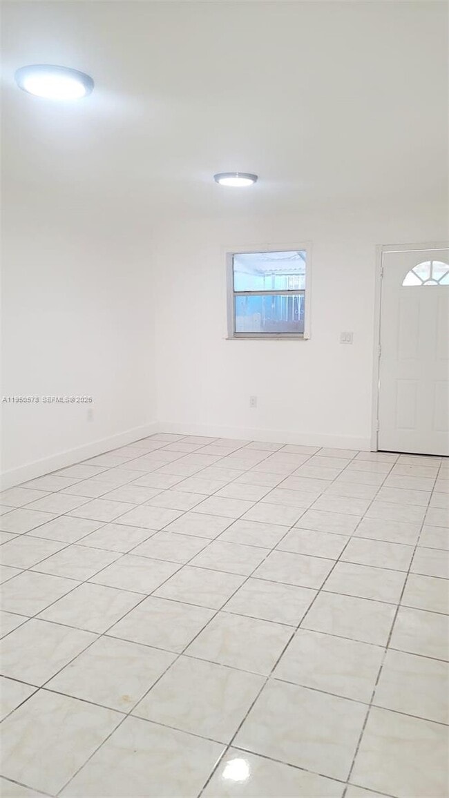 Photo - 3680 NW 20th Ct Unit 2