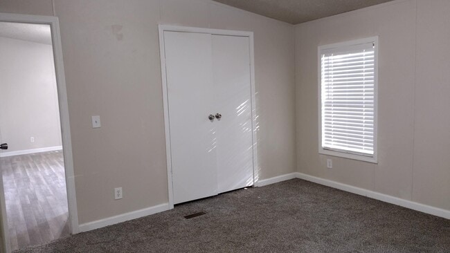 Photo - 814 Mercedes Benz Ct