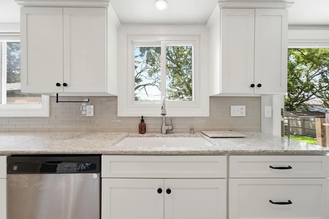 Photo - 4626 4th St NE