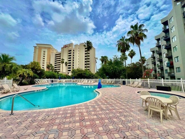 Photo - 6165 Carrier Dr Unidad 1114