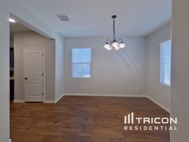 Photo - 19550 N Salerno Cir