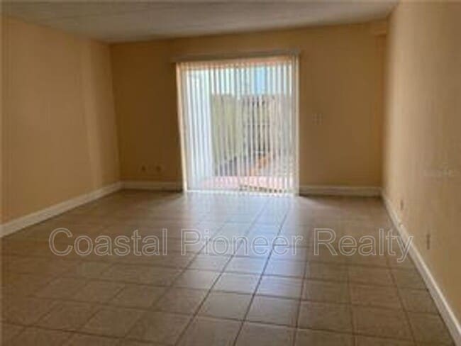 Photo - 2840 Somerset Park Dr