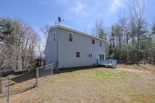 Photo - 127 Brook Rd