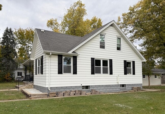 Photo - 3141 Green St