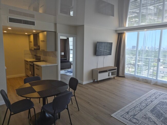 Photo - 1720 Harrison St Unit Home Tower #16 B