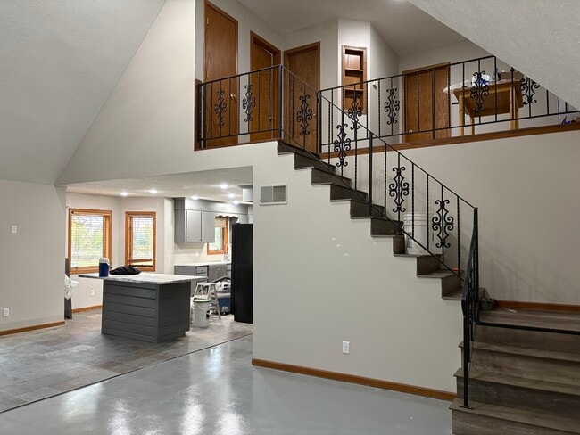 Photo - 6163 N Holmes Rd