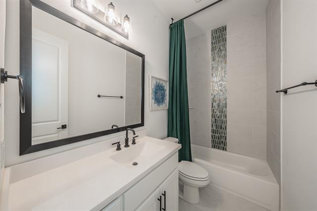 Photo - 2105 Tremont Dr