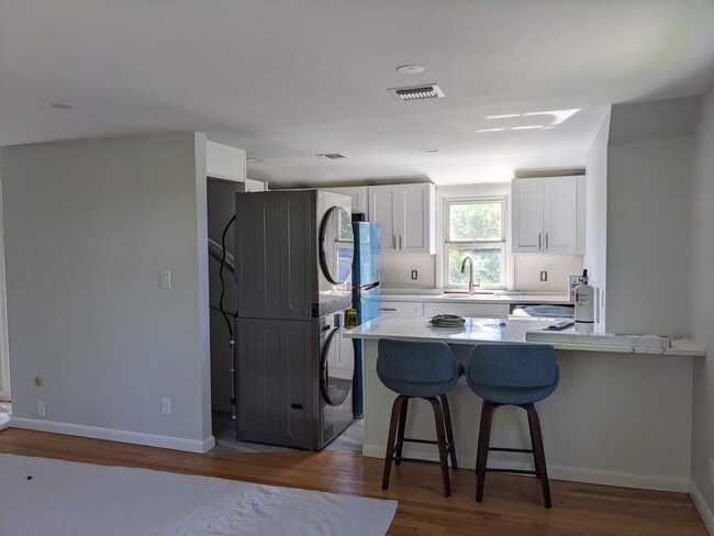 Photo - 107 3rd St Unit 2nd Floor