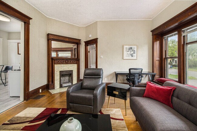 Photo - Beautifully Remodeled Furnished One Bedroo... Apartment Unit 2