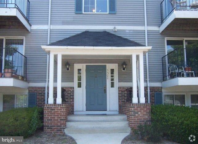 Building Photo - 3500 Davenport Ct Unit H Rental