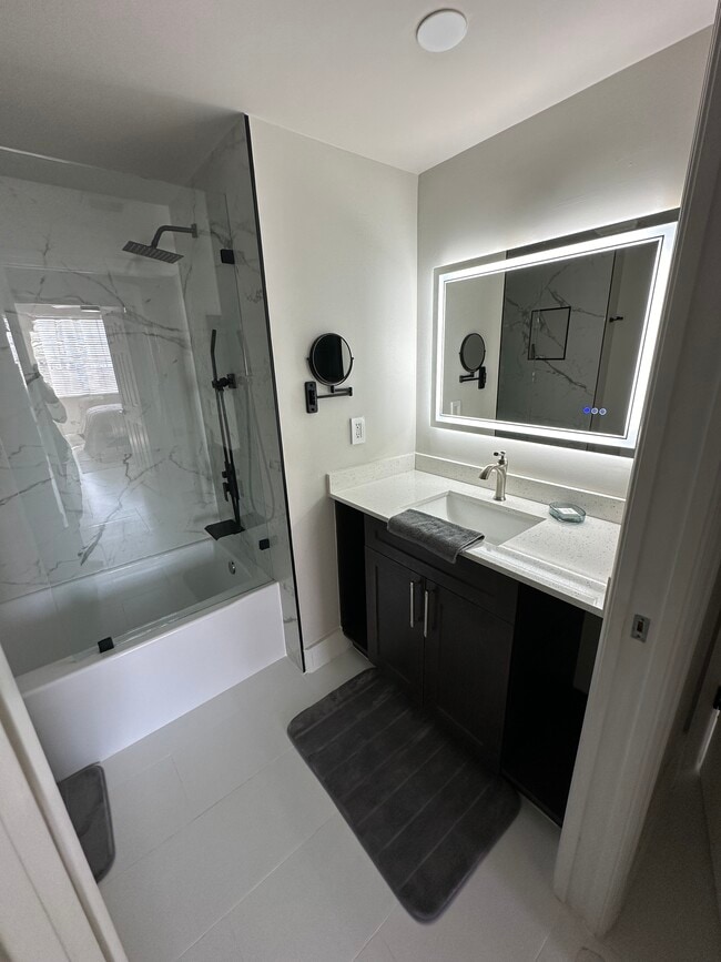 Photo - 616 Clearwater Park Rd Unit Montecito Condo