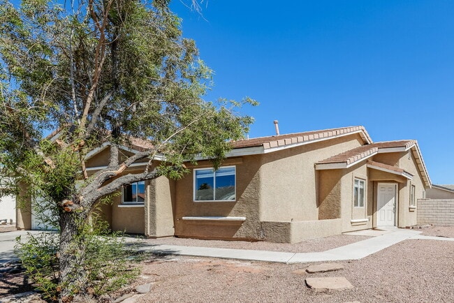 Photo - 2306 Hollow Oak Ave